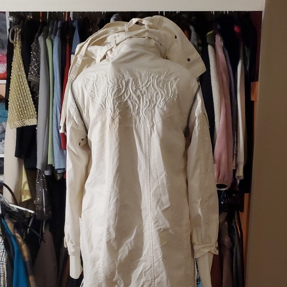 Darker WAVS. Flash $179 - Picture 3 of 12